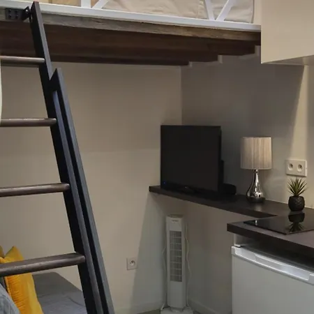 Petite Chambre A Paris Avec Ascenseur ! Exterior photo